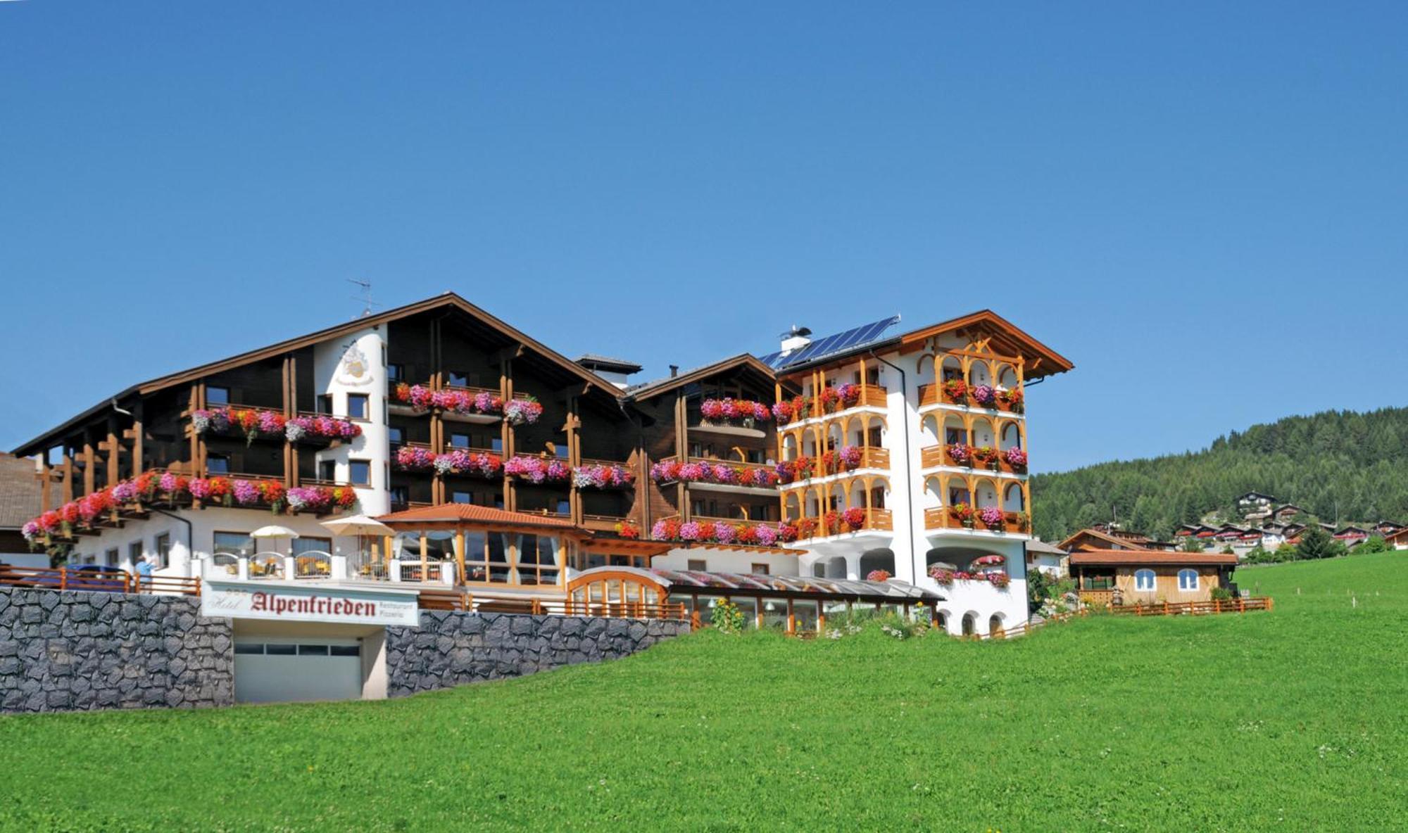 Hotel Alpenfrieden Maranza Kültér fotó