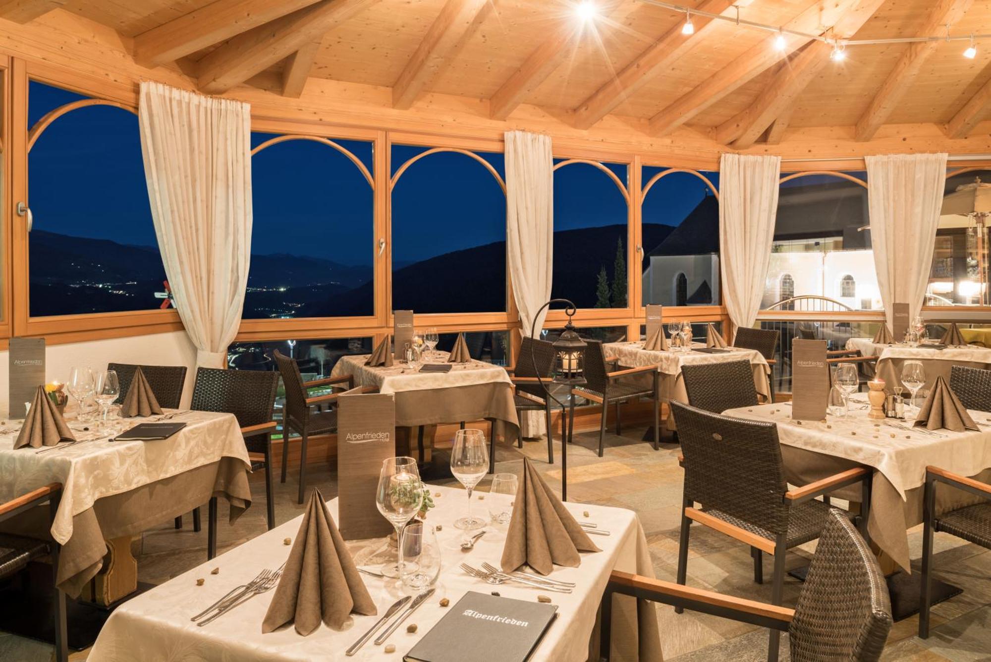 Hotel Alpenfrieden Maranza Kültér fotó