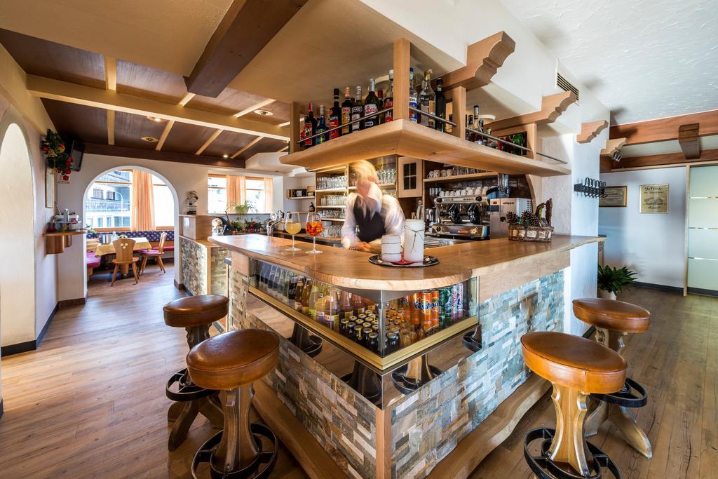 Hotel Alpenfrieden Maranza Kültér fotó