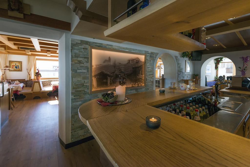 Hotel Alpenfrieden Maranza Kültér fotó