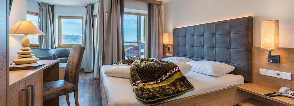 Hotel Alpenfrieden Maranza Kültér fotó