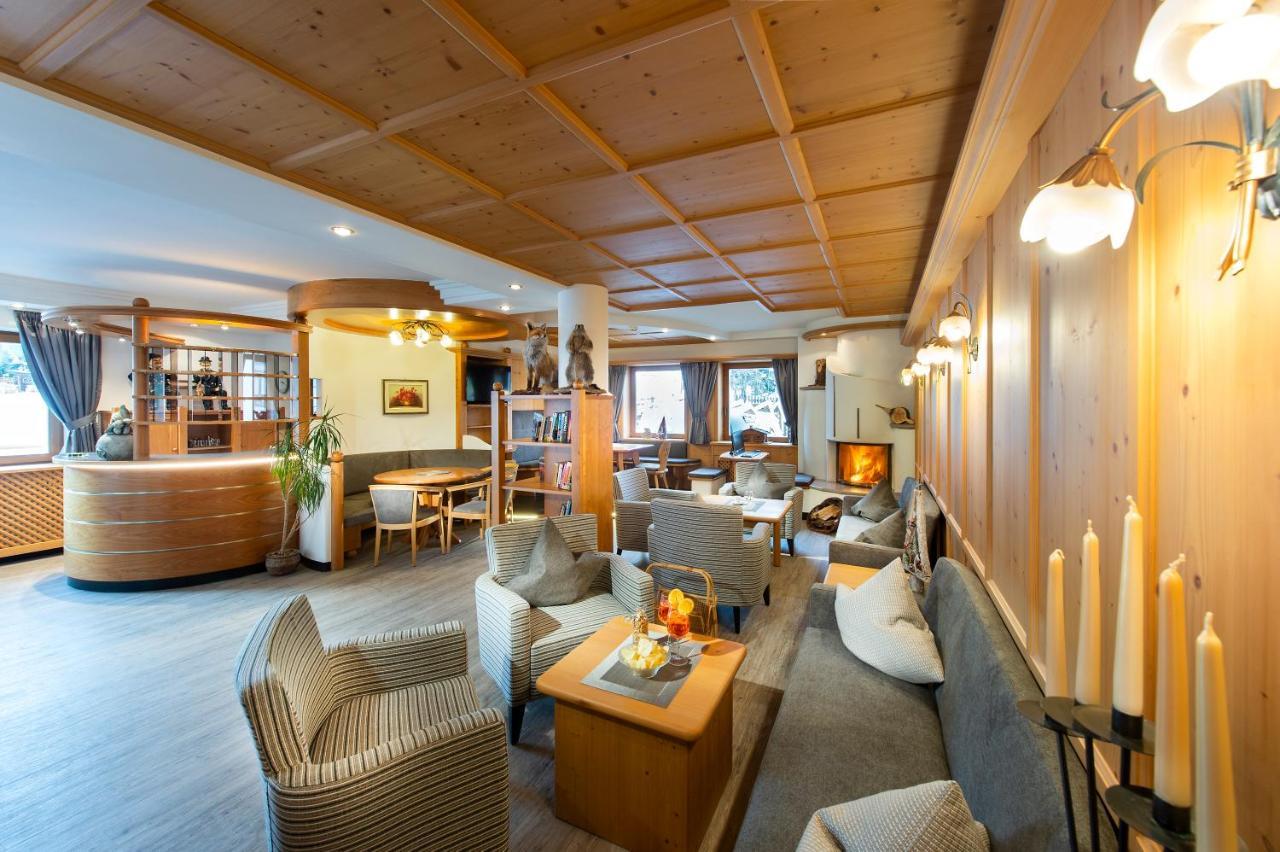 Hotel Alpenfrieden Maranza Kültér fotó